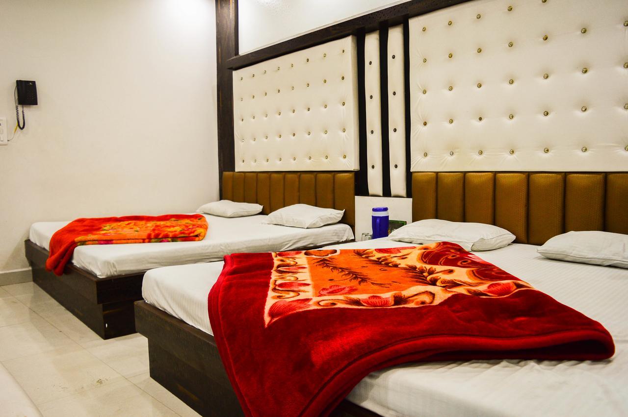 Hotel Shree Dwarkadhish Palace Ujjain Zewnętrze zdjęcie