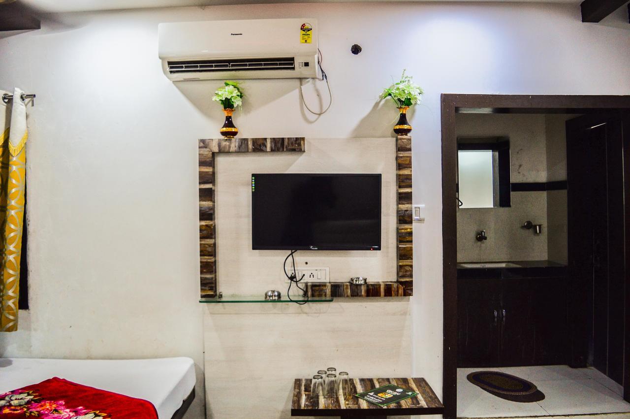 Hotel Shree Dwarkadhish Palace Ujjain Zewnętrze zdjęcie
